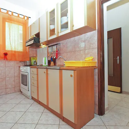 Vladimira 1569 Daire *
